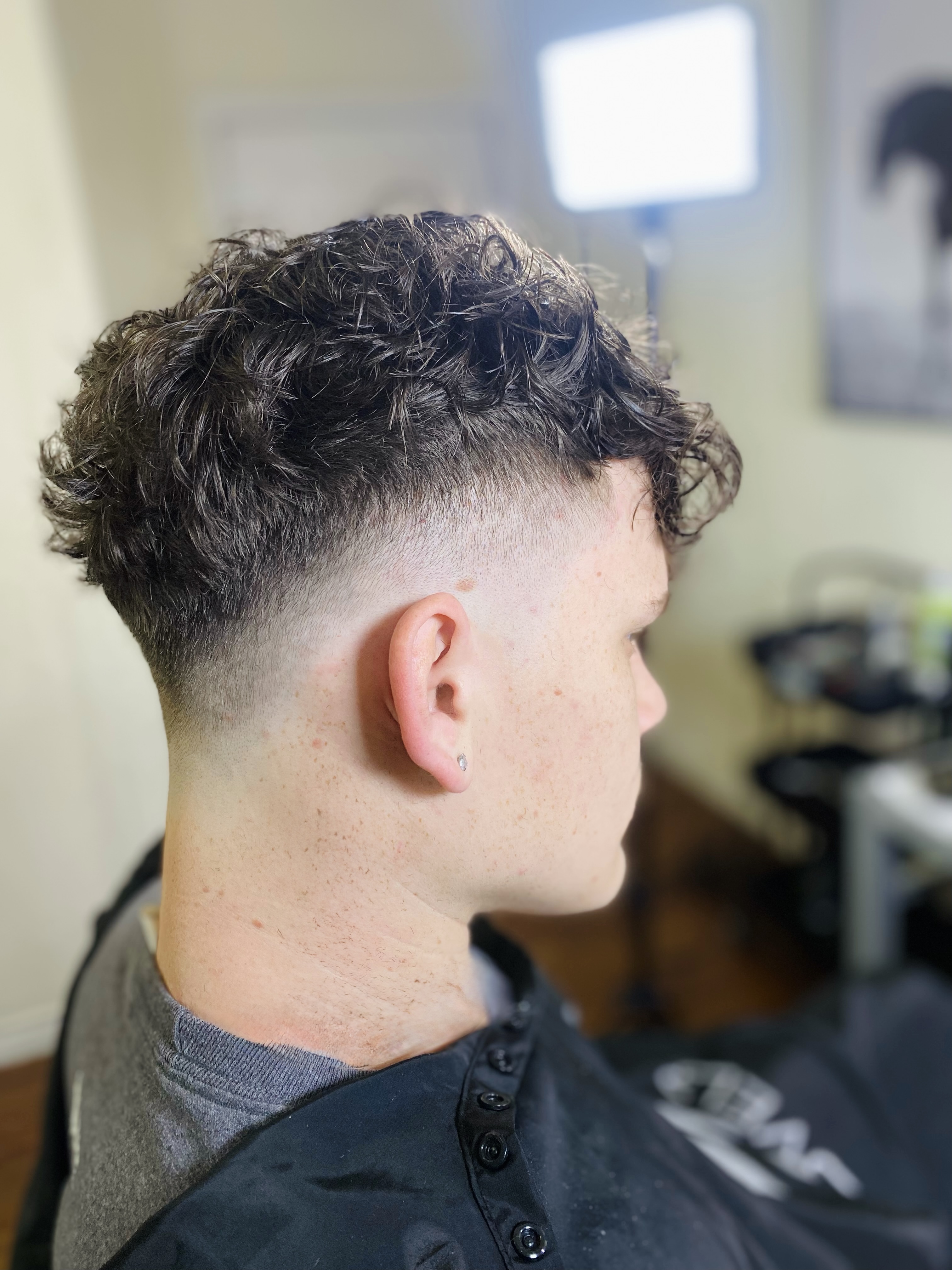 Professional haircut example 1 by ContrerasCutz